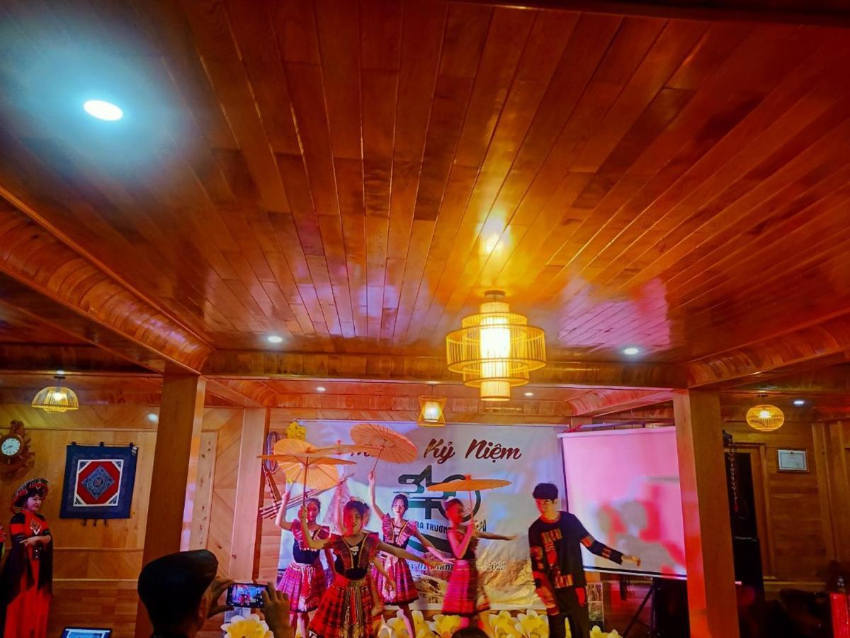 Hmong Wooden Home سابا المظهر الخارجي الصورة