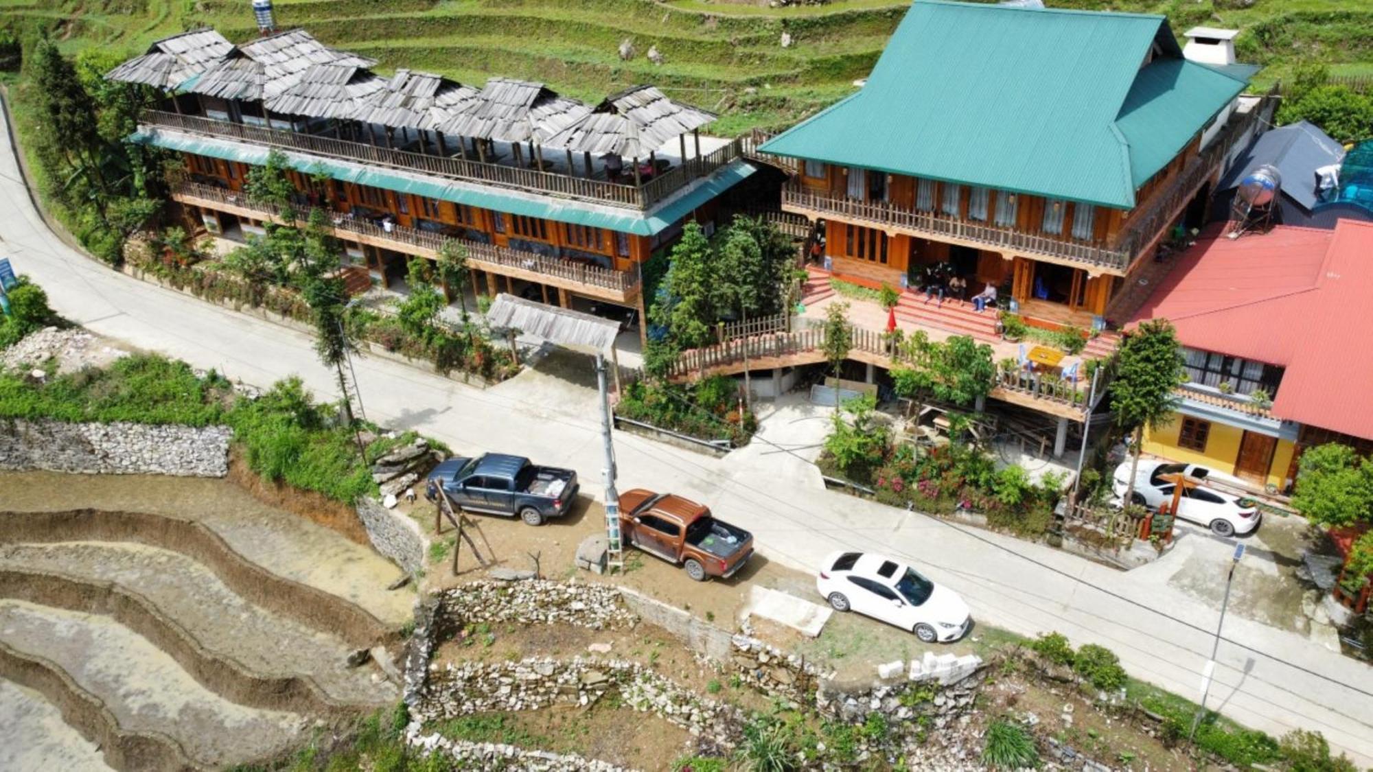 Hmong Wooden Home سابا المظهر الخارجي الصورة
